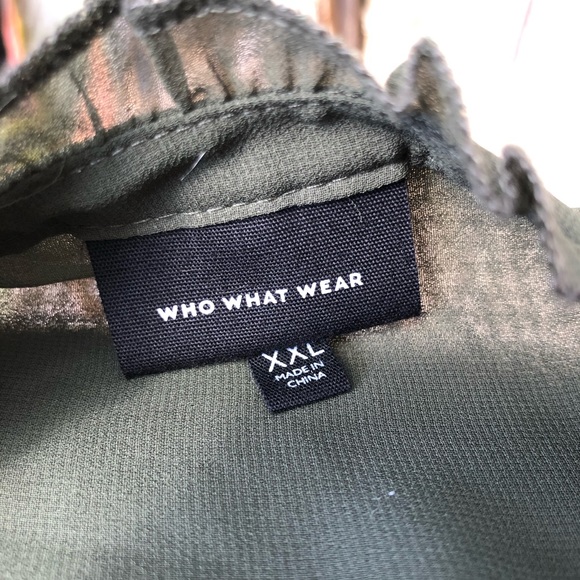 Blouse - Picture 2 of 4